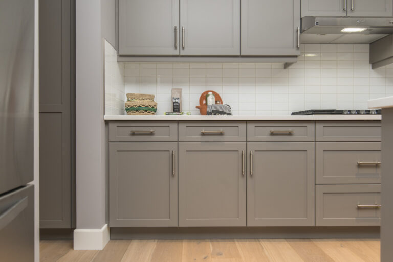 Leading Reasons Why Modern Grey Kitchen Cabinets Are A Popular Option
