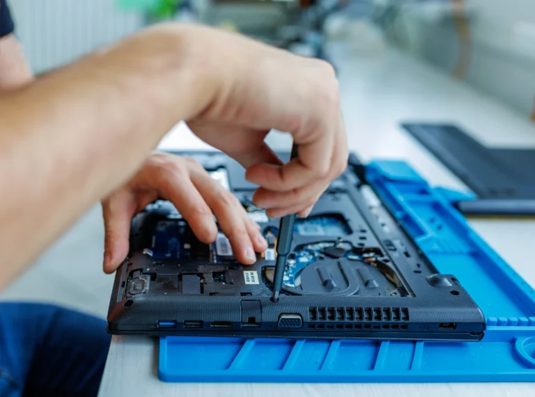 Navigating Laptop Repair Services in the UK: A Comprehensive Guide