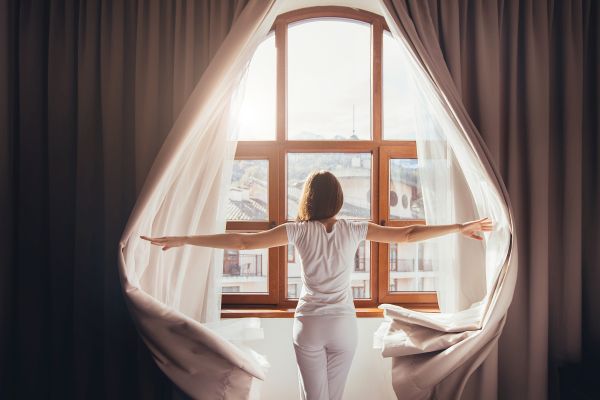 The Impact of Window Curtains on Natural Lighting and Energy Efficiency