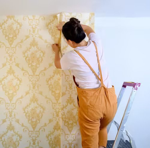 Wallpaper in Abu Dhabi: Transforming Spaces with Style and Elegance